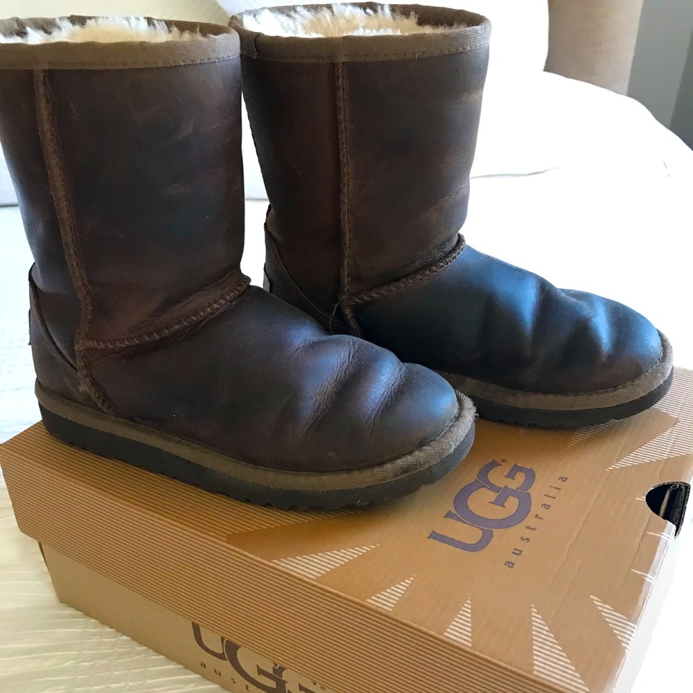 Brown UGG K Classic Short Leather Boots Kids Size 13